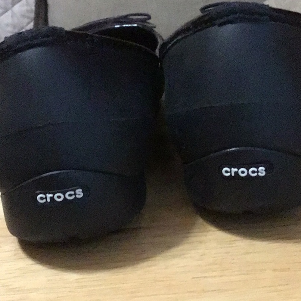 Crocs - Picture 2 of 4